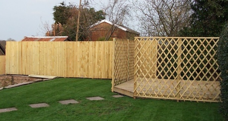 Fencing services in Horsham 